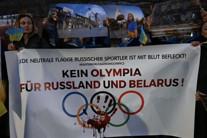 2023 03 22T193035Z 250806354 UP1EJ3M1I6W9Q RTRMADP 3 OLYMPICS IOC BACH 1682439346