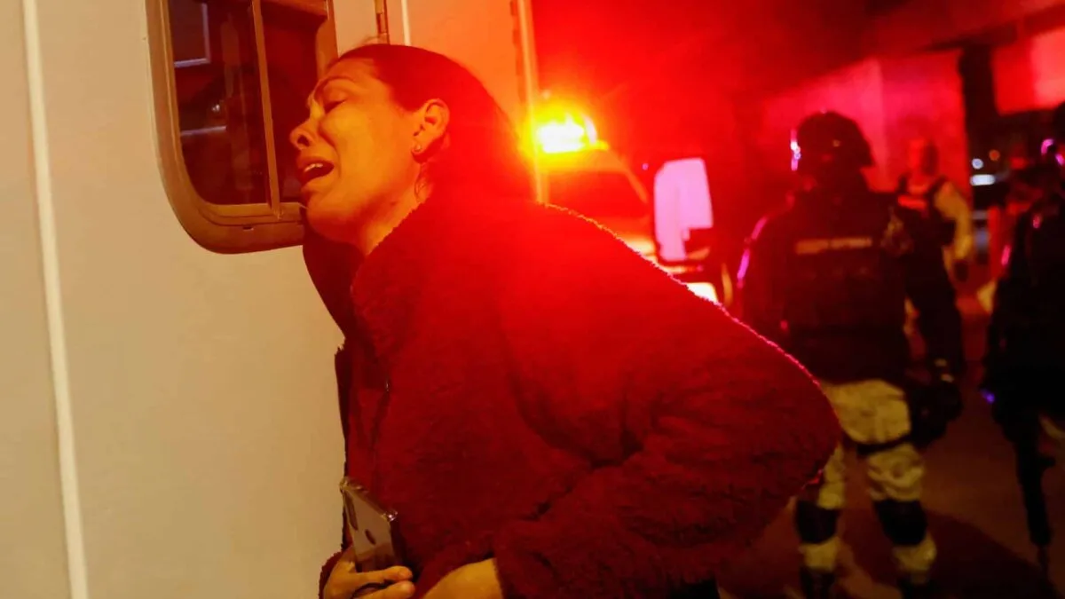 2023-03-28T073339Z_1739910693_RC2S20A720QM_RTRMADP_3_MEXICO-IMMIGRATION-FIRE.jpg