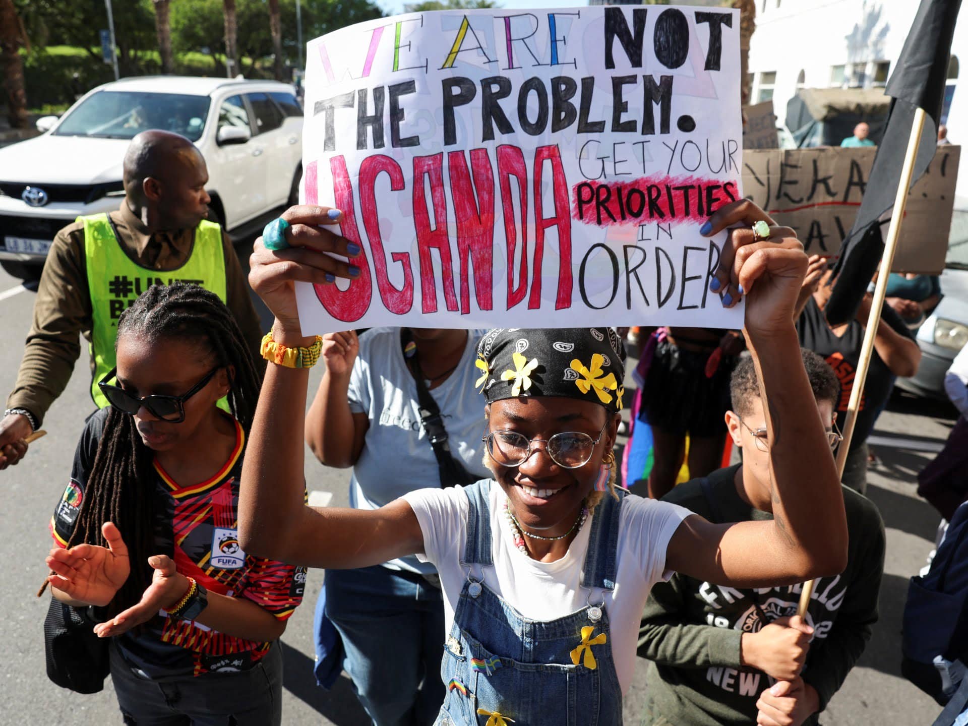 Museveni din Uganda spune că a fi LGBTQ nu ar trebui să fie criminalizat