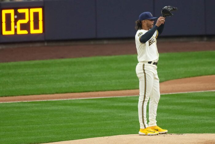 2023 04 03T191106Z 1005803190 MT1USATODAY20384296 RTRMADP 3 MLB NEW YORK METS AT MILWAUKEE BREWERS 1681941734