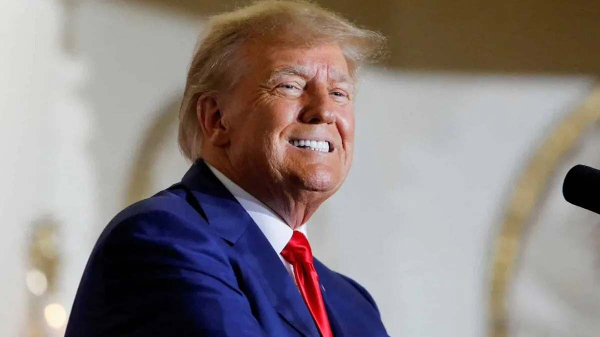 2023-04-06T005850Z_688355194_RC2180A67WYW_RTRMADP_3_TRUMP-USA-NEW-YORK-JUSTICE.jpg