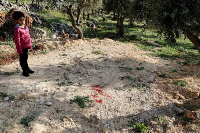 2023-04-11T145808Z_2096584577_RC2EC0ASIXS4_RTRMADP_3_ISRAEL-PALESTINIANS-VIOLENCE.jpg