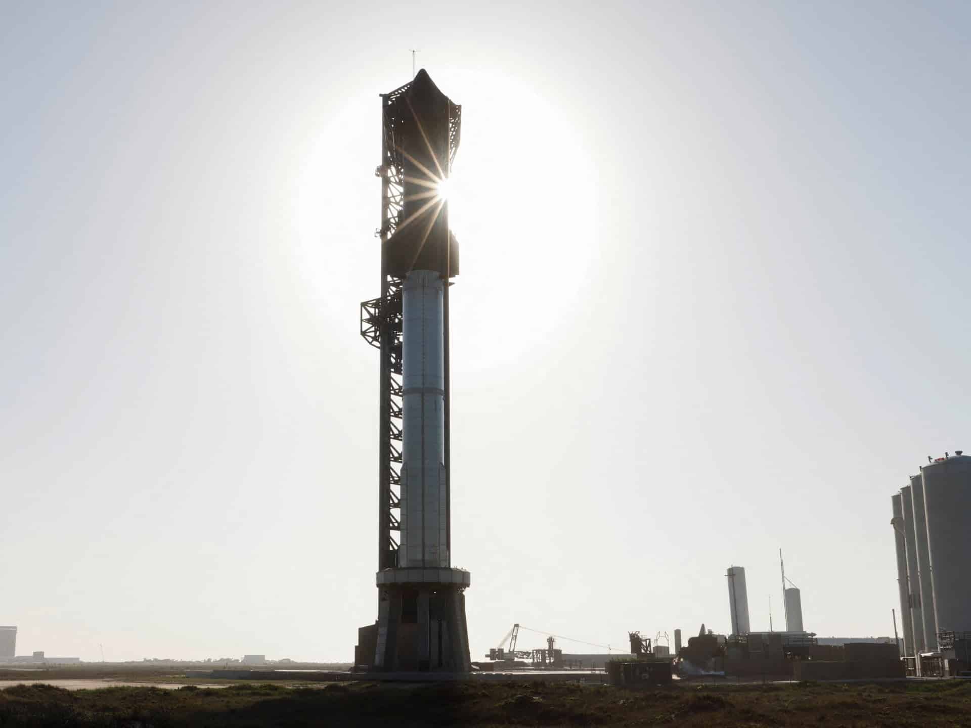 Space X a lui Elon Musk va lansa o rachetă Starship