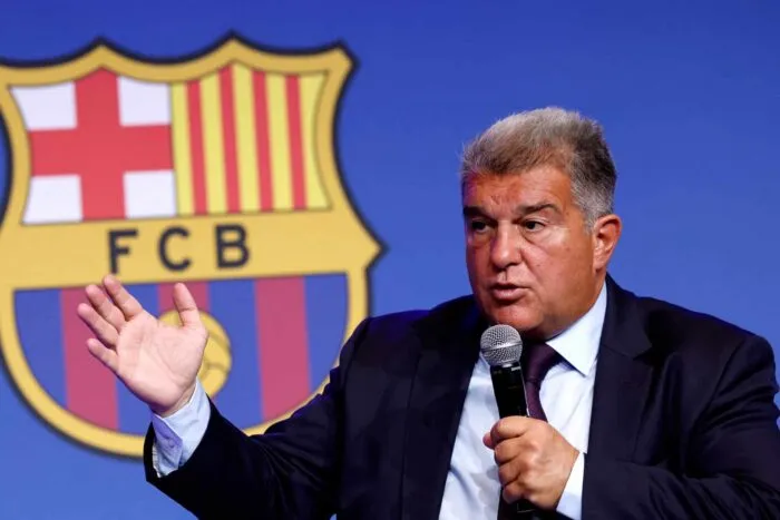 2023-04-17T103907Z_1799771934_UP1EJ4H0TL51W_RTRMADP_3_SOCCER-SPAIN-FCB-PROSECUTORS.jpg