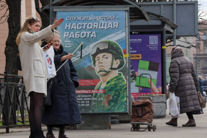 Contraofensiva ucraineană se profilează în timp ce Putin se sprijină pe Wagner 2023 04 20T103935Z 857088738 RC2AI0ANBN3B RTRMADP 3 UKRAINE CRISIS RUSSIA CONSCRIPTION 1681998532