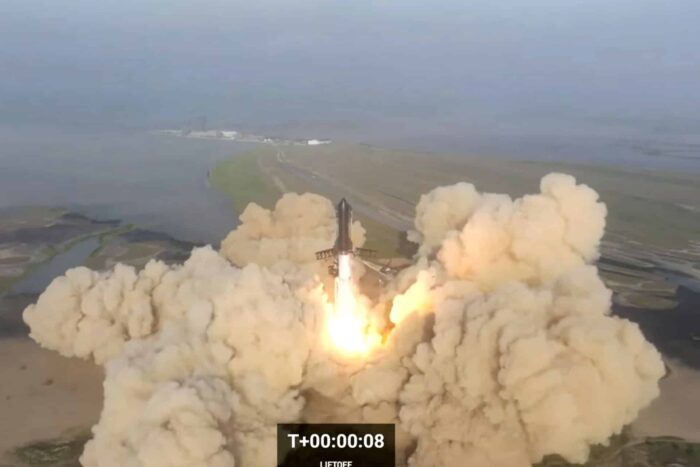 2023 04 20T133618Z 1067260328 RC29I0AI5FZ6 RTRMADP 3 SPACE EXPLORATION STARSHIP 1681997897