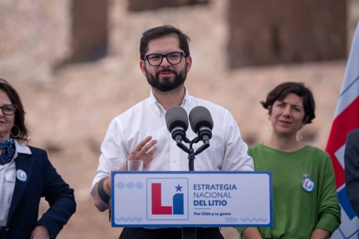 2023 04 21T191857Z 1933006793 RC26J0A8JZXP RTRMADP 3 CHILE LITHIUM 1682518716