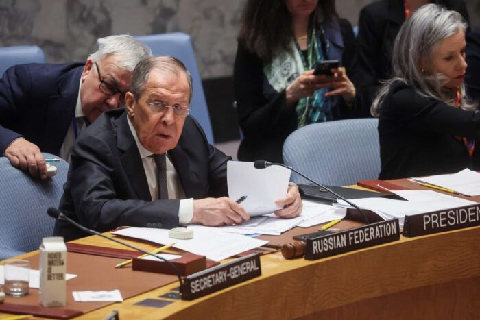 Aliații Ucrainei denunță întâlnirea „cinică” a Rusiei la ONU 2023 04 24T163224Z 1208398055 RC24L0ARI5EI RTRMADP 3 UKRAINE CRISIS UN LAVROV 1682384991