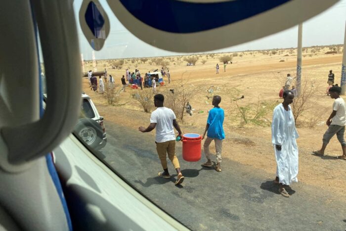 2023 04 25T091406Z 852482253 RC2KL0A7LOV1 RTRMADP 3 SUDAN POLITICS EVACUATIONS 1682437157