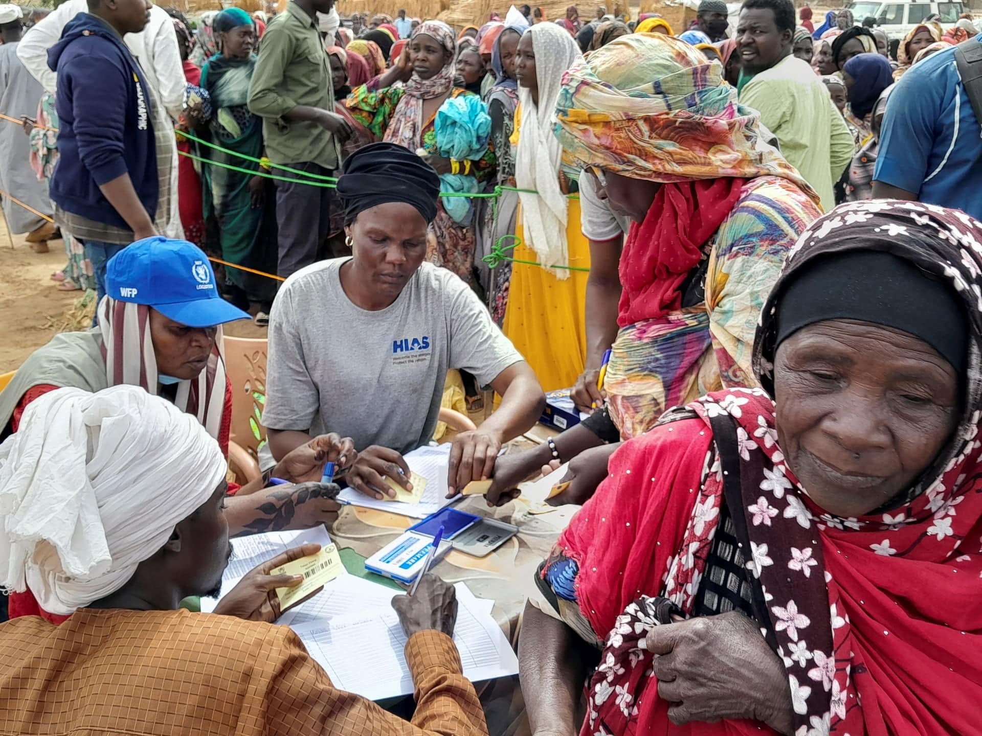 Șeful armatei sudaneze susține extinderea încetării focului, deoarece încărcările continuă