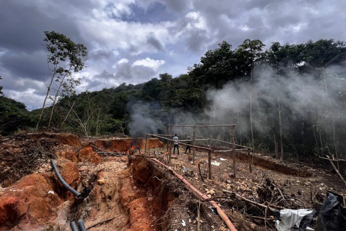 33A28GU highres