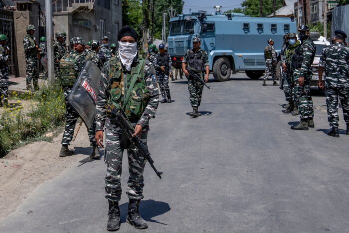 Un soldat din India „se împușcă” în aceeași bază în care alți patru au ucis AP22133421665736 1