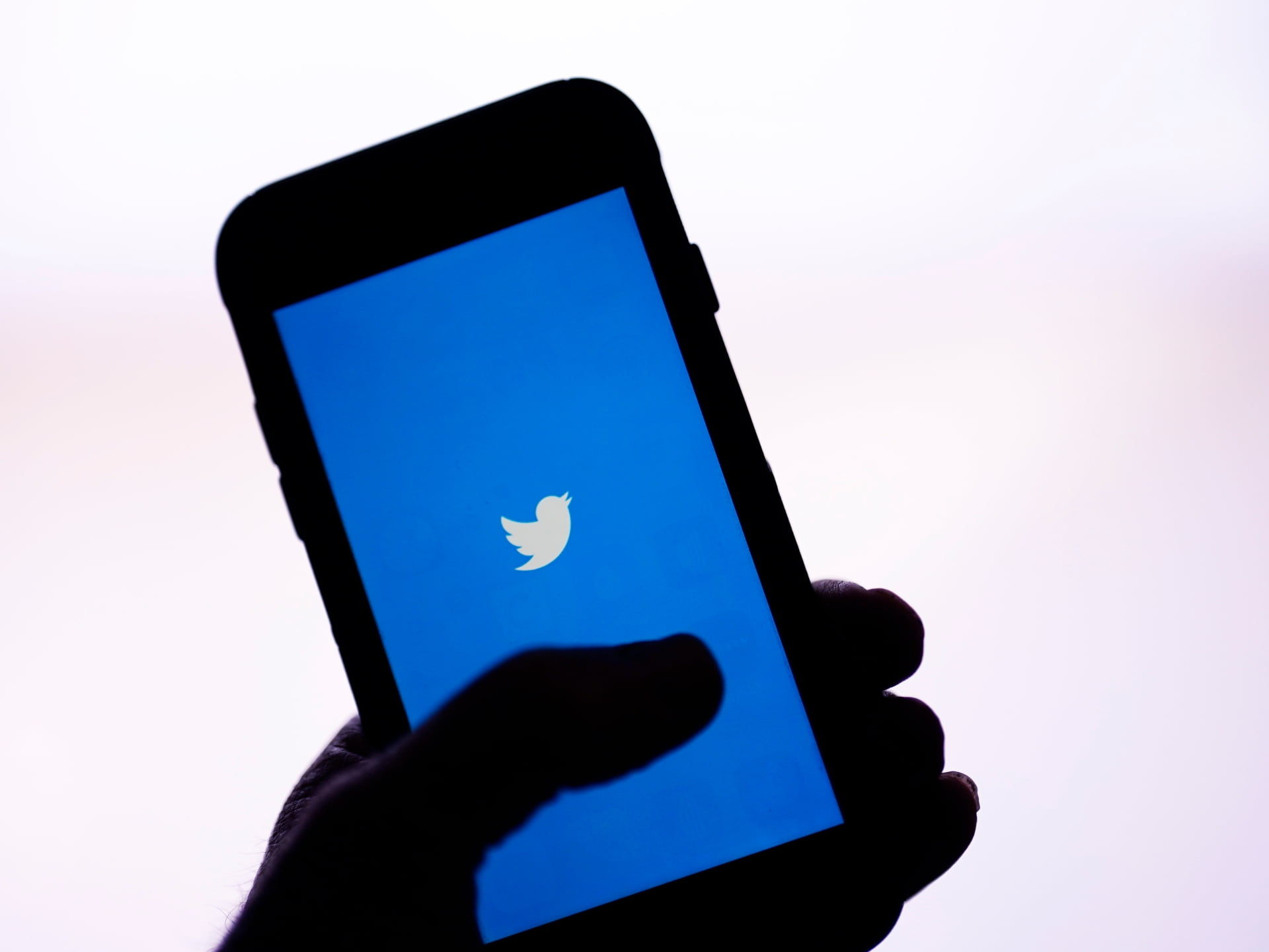 Twitter elimină bifa de la New York Times