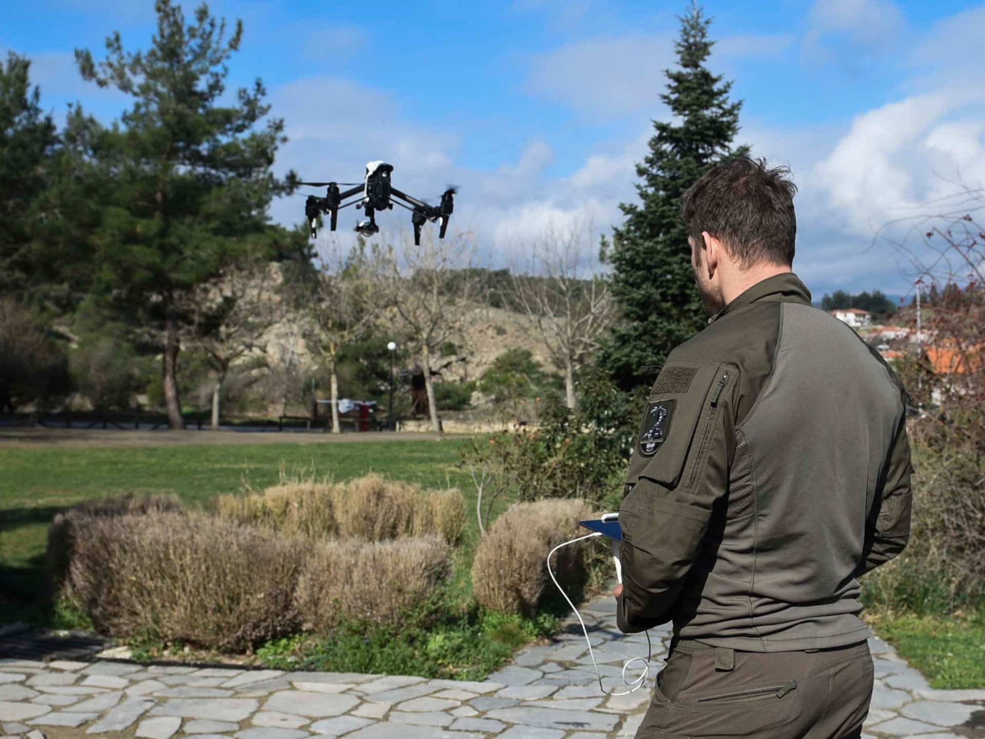 Interzicerea IA rasistă și letală de la granițele Europei