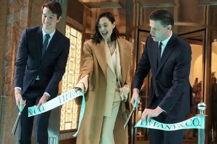 LVMH-tinteste-sus-pentru-Tiffany-dupa-renovarea-generoasa-a-magazinului.jpg