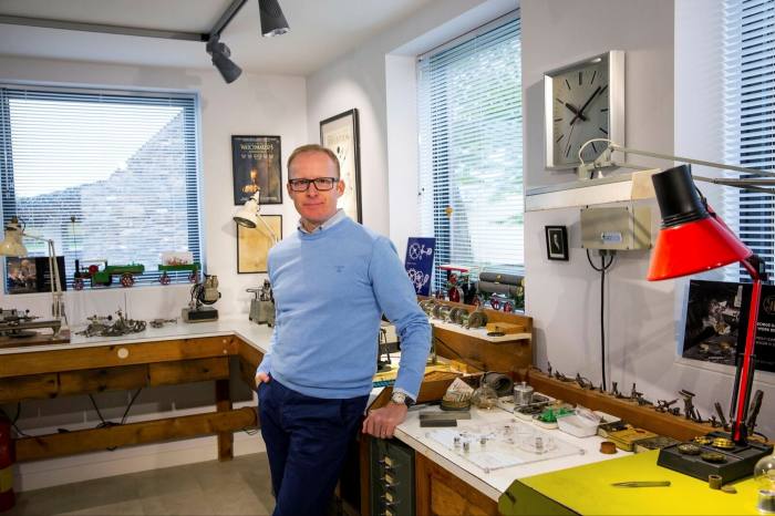 1683866601 439 Ceasul de buzunar de 1 milion de dolari Roger Smith