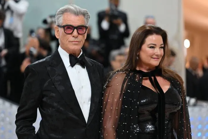 Pierce Brosnan și soția sa Keely Shaye Smith la Gala Met 2023