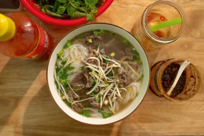 Pho, felul de mâncare național al Vietnamului