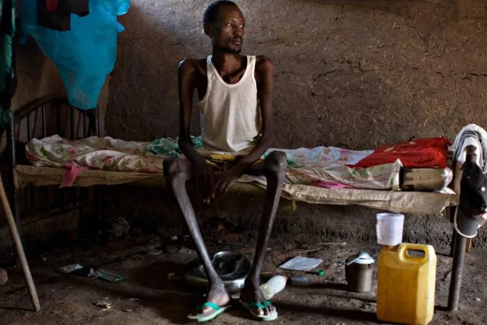 2009-06-20T120000Z_1958133346_GM1E56L044N01_RTRMADP_3_SUDAN-1683625762.jpg
