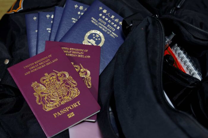 2020 12 21T120844Z 1487391484 RC2ORK9SQ9V9 RTRMADP 3 HONGKONG SECURITY EMIGRATION 1683592426