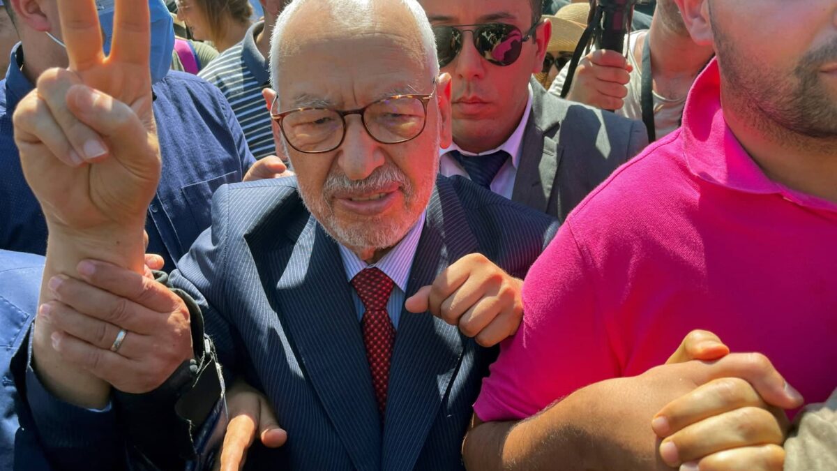 2022-07-19T095540Z_2106583907_RC2XEV90J75Z_RTRMADP_3_TUNISIA-POLITICS-GHANNOUCHI.jpg