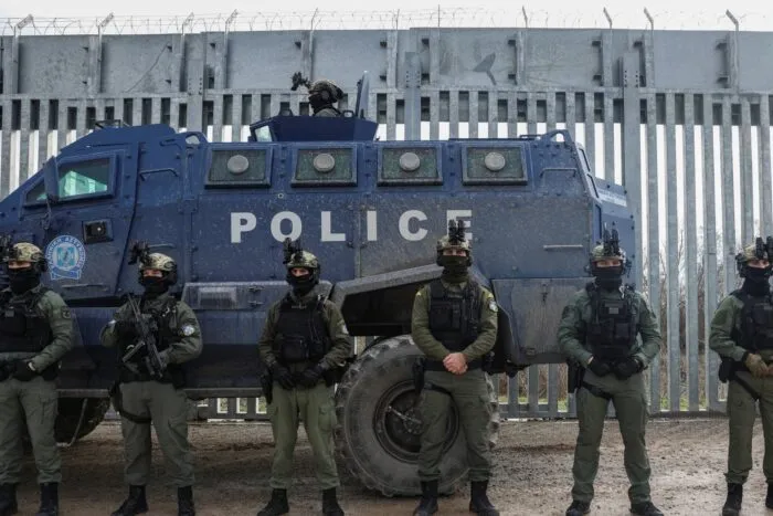 2023-01-21T163132Z_1199814296_RC20VY9MOQTK_RTRMADP_3_EUROPE-MIGRANTS-GREECE-FENCE-1684144307.jpg
