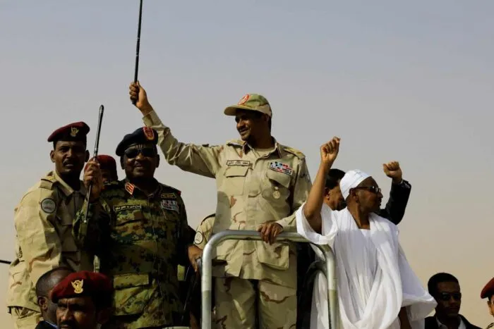 2023-04-17T230228Z_101458746_RC2OG0APE38Q_RTRMADP_3_SUDAN-POLITICS-EGYPT-SISI-1684226516.jpg