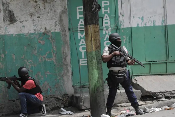 2023-04-26T020128Z_296231715_RC2SL0AD7T2J_RTRMADP_3_HAITI-VIOLENCE-1682960324.jpg