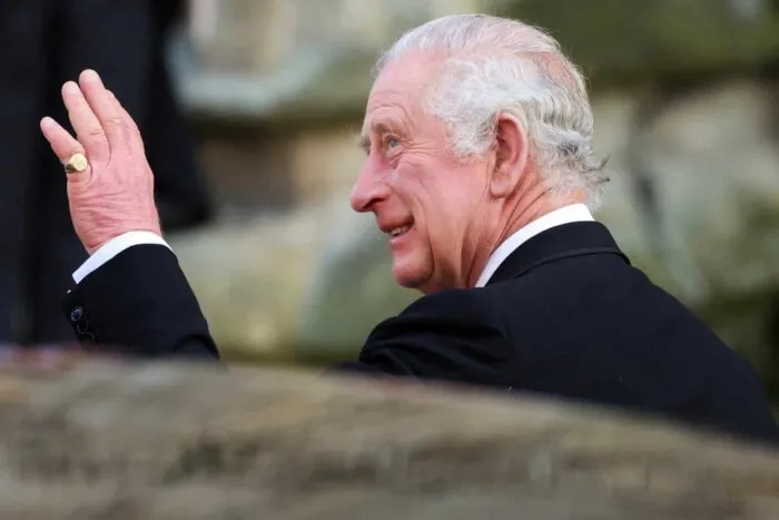 2023-04-27T230151Z_2088516057_RC2Y80A0ZNVM_RTRMADP_3_BRITAIN-ROYALS-CORONATION-ALBUM-1682691169.jpg