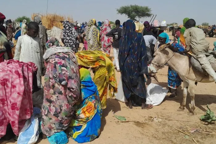 2023-04-30T094136Z_1540303686_RC2PN0A0WFC5_RTRMADP_3_SUDAN-POLITICS-REFUGEES-CHAD-1682940137.jpg