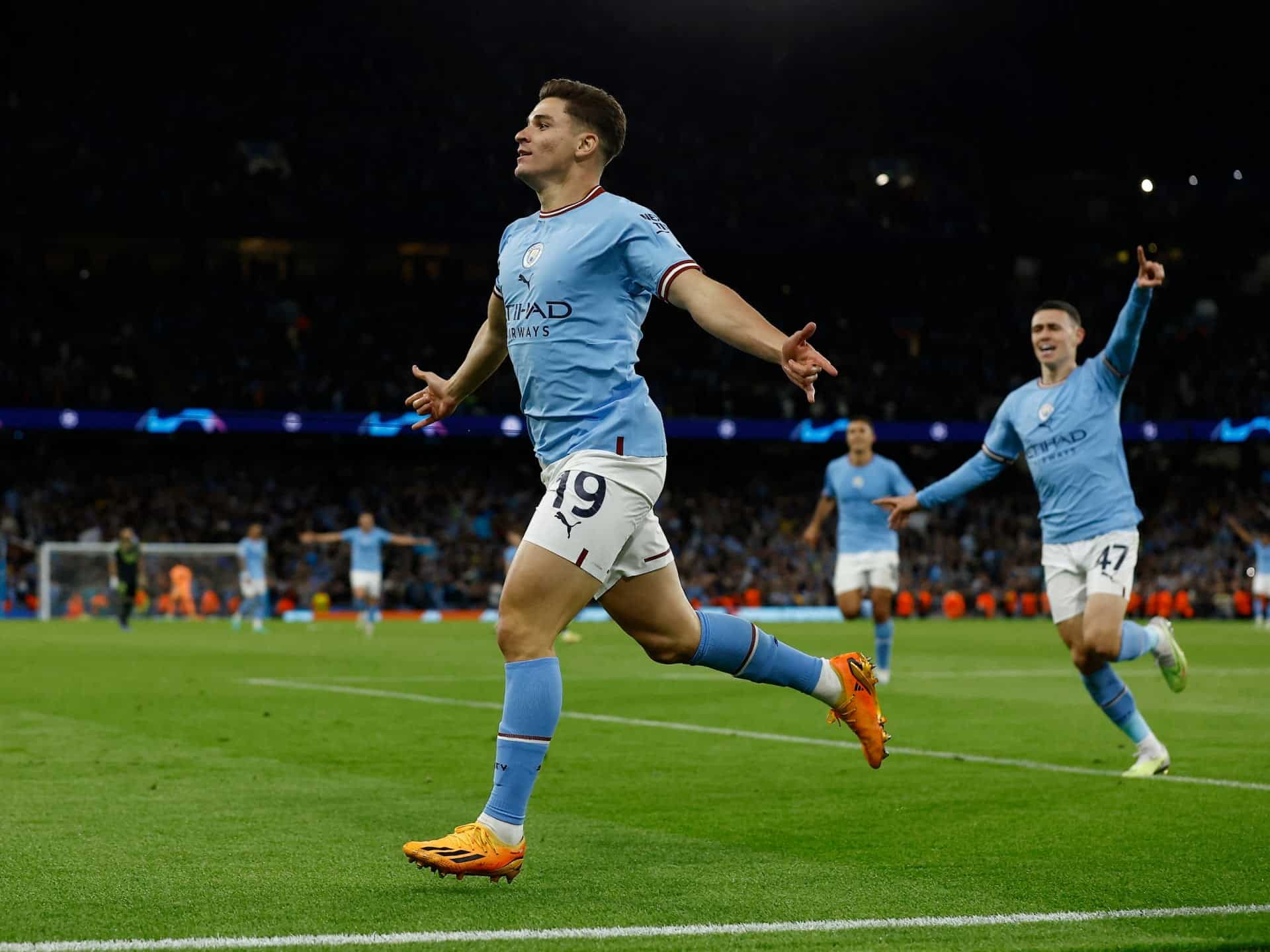 Manchester City a câștigat al treilea titlu consecutiv în Premier League engleză