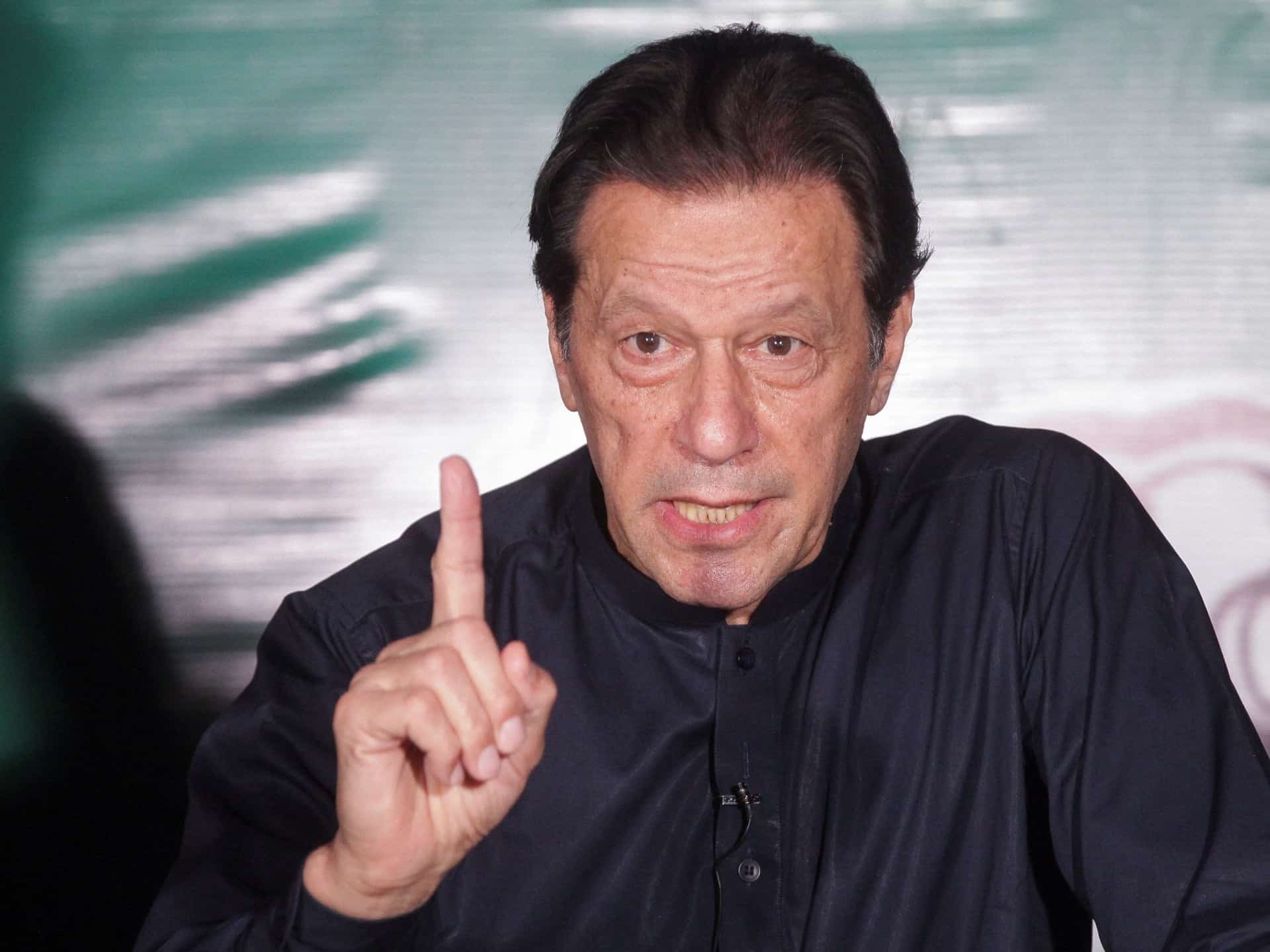 Pakistanul ia în considerare interzicerea partidului lui Imran Khan