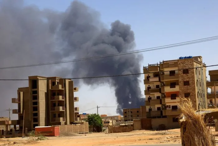 2023-05-20T071717Z_1248637667_RC2621AXI017_RTRMADP_3_SUDAN-POLITICS-1685374480.jpg
