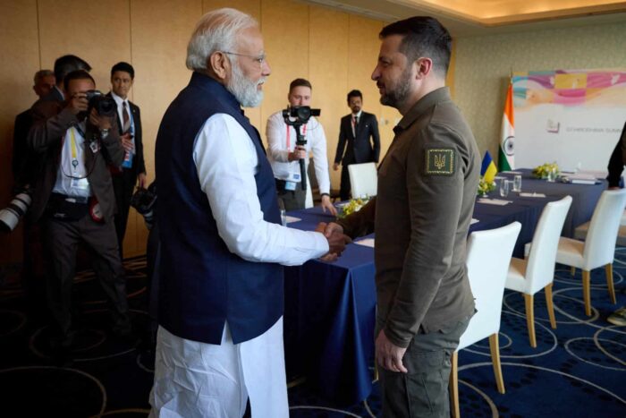 Zelensky intră în blitz diplomatic pentru a strânge șuruburile asupra Rusiei 2023 05 20T113300Z 628428956 RC2B21AGGW4N RTRMADP 3 G7 SUMMIT UKRAINE INDIA 1684595178