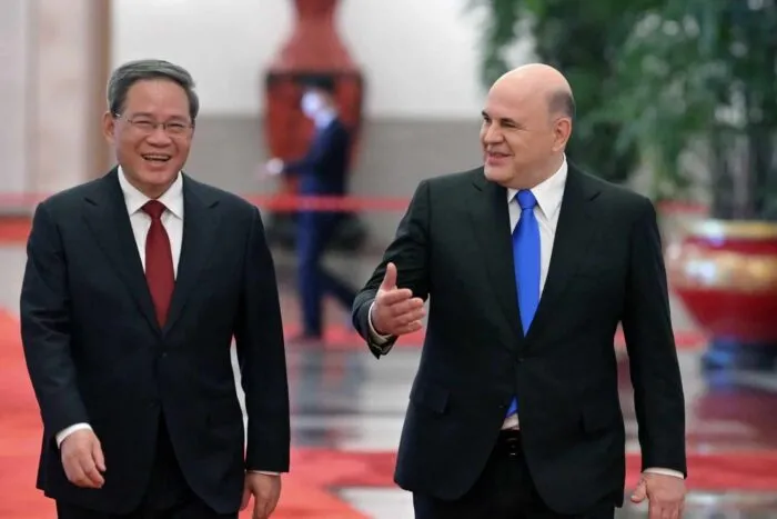 2023-05-24T072900Z_443284887_RC2T41AL3CWP_RTRMADP_3_CHINA-RUSSIA-1684917574.jpg