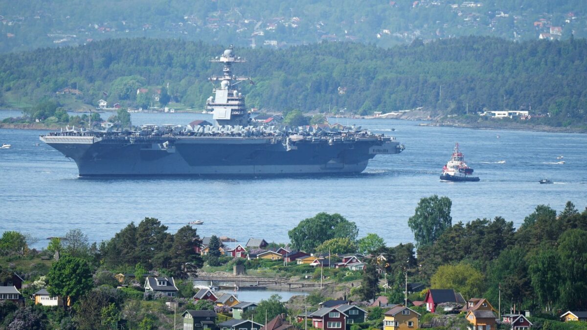 Rusia este supărată de vizita în Norvegia a celui mai mare portavion american 2023 05 24T091242Z 1057839108 RC2X41A82EWE RTRMADP 3 UKRAINE CRISIS NORWAY USA 1684988511