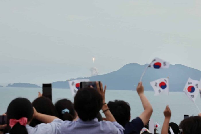 2023 05 25T100024Z 2069697148 RC2L51AN991D RTRMADP 3 SOUTHKOREA SPACE 1685016963