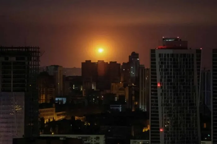 2023-05-29T060151Z_1274339730_RC2181AGRW60_RTRMADP_3_UKRAINE-CRISIS-ATTACK-KYIV-1685409540.jpg