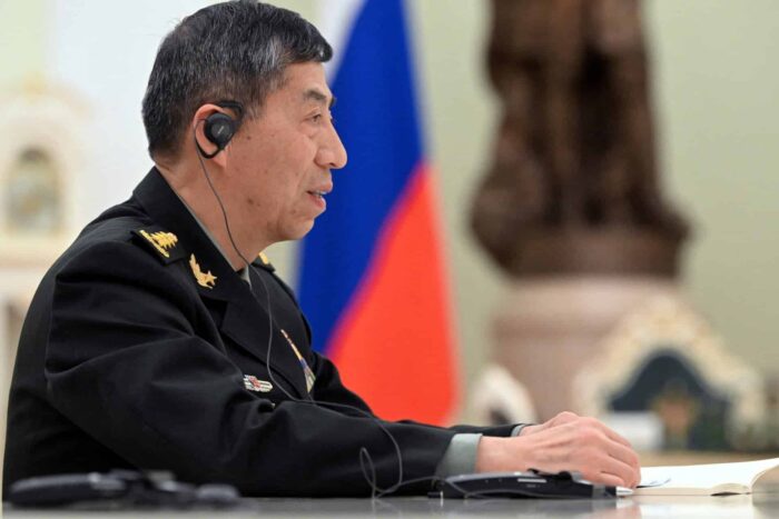 2023-05-30T031611Z_1516957813_RC2TF0AO0TGN_RTRMADP_3_USA-CHINA-DEFENSE-1685419940.jpg