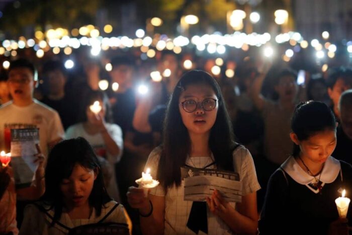 2807e4940cd44c22b1e70d317f56c97a 18