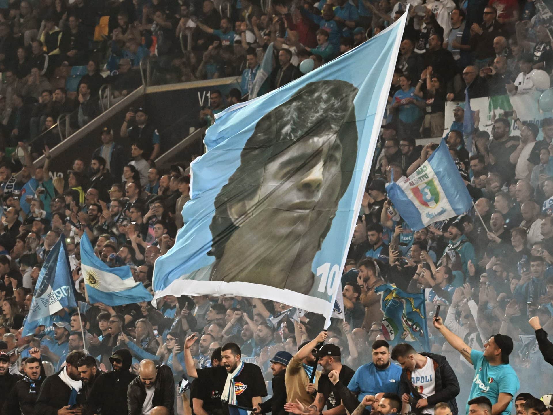 Napoli a obținut primul titlu de ligă italiană de fotbal în ultimii 33 de ani