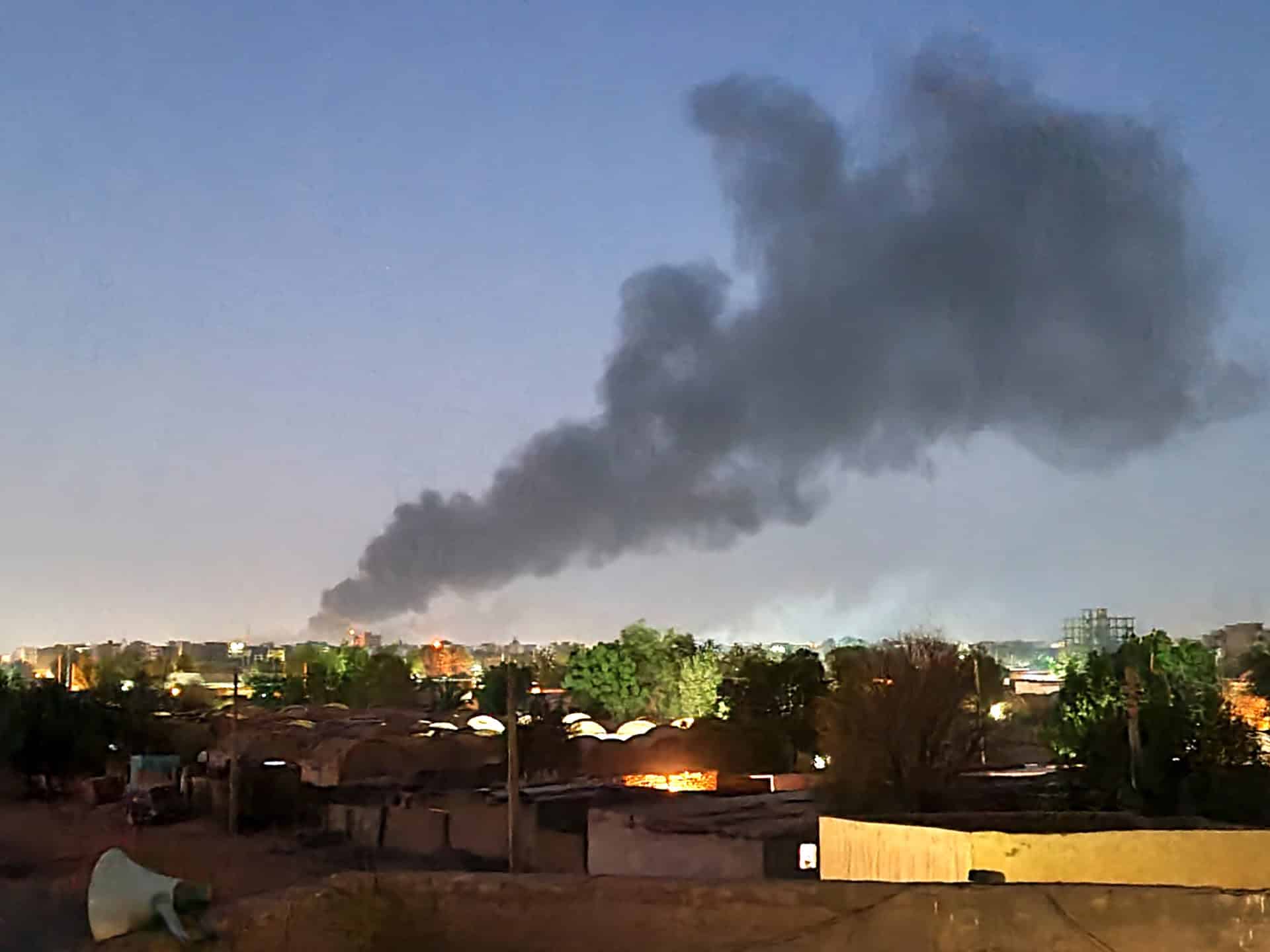 Jurnaliştii din Sudan se confruntă cu ameninţări