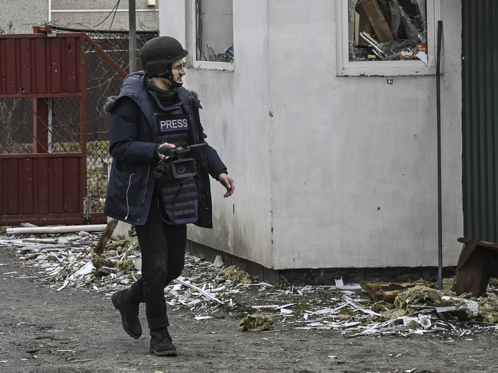 Un jurnalist francez a fost ucis într-un atac cu rachetă în Ucraina