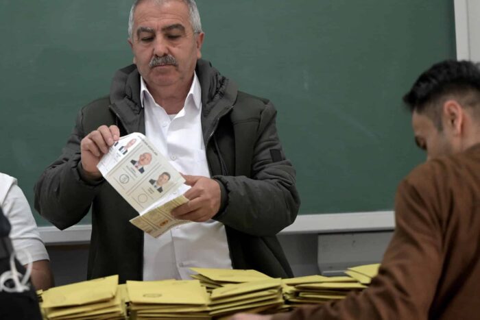 33F3324 highres 1684087166