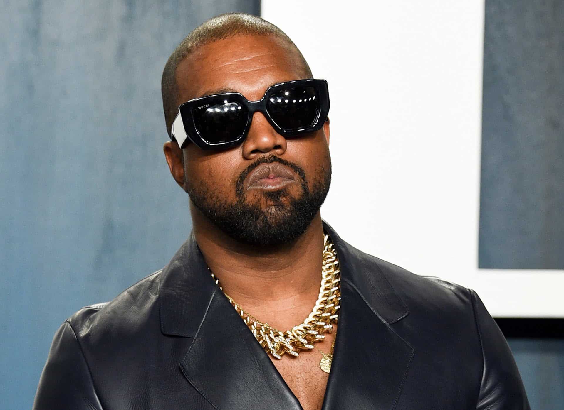 Adidas va vinde pantofi  marca Yeezy și va dona veniturile