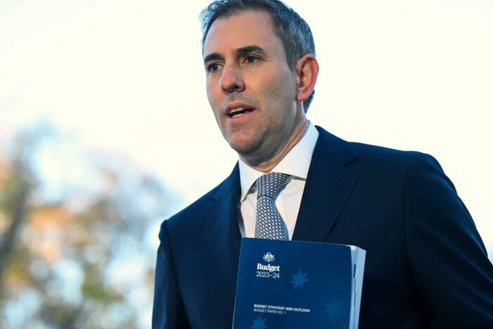 Australia înregistrează primul excedent bugetar anual din ultimii 15 ani AP23129068684161 1683608943