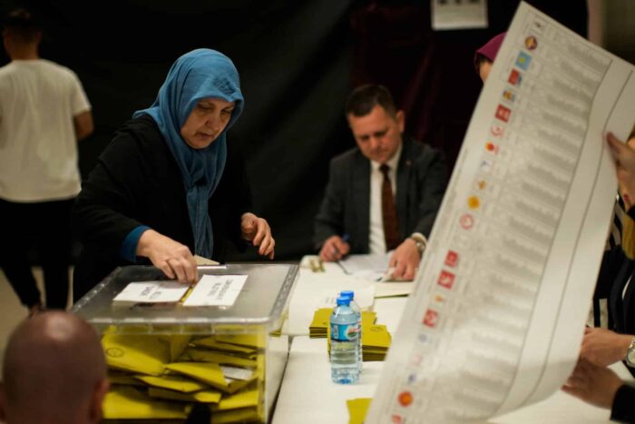 AP23134442323576 1684072325