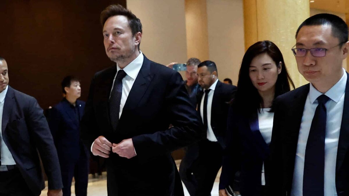 Elon-1685531593.jpg