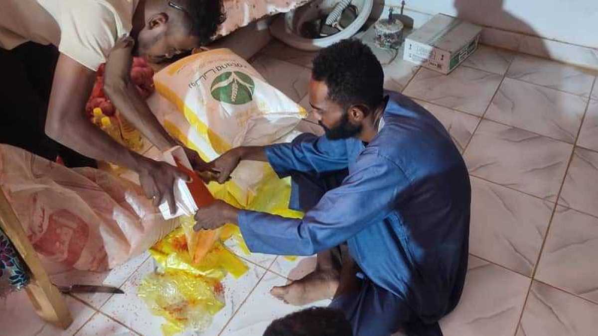 Grupuri de civili sudanezi se unesc pentru a oferi ajutor esențial