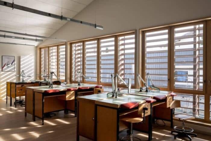 În interiorul Hogwarts pentru orologi In interiorul Hogwarts pentru orologi